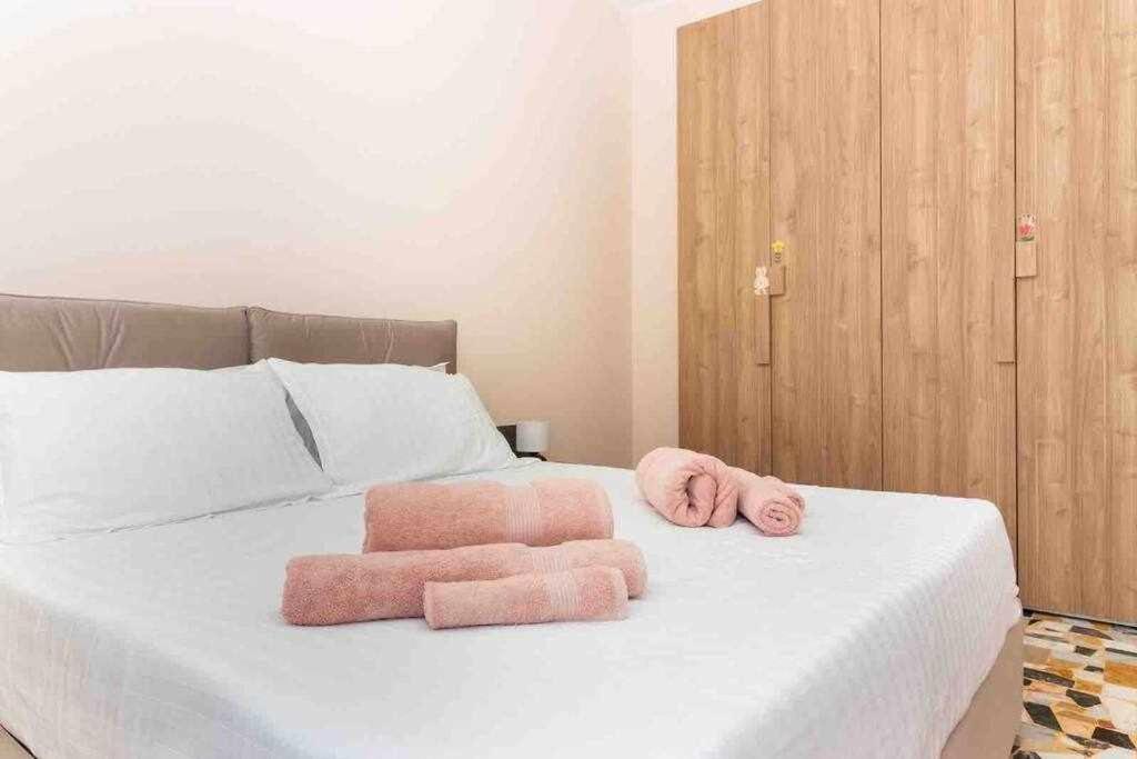 Appartamento A Pochi Passi Dalla Stazione Comodo A Coppie E Famiglie, Casa Ferrucci コッレーニョ エクステリア 写真